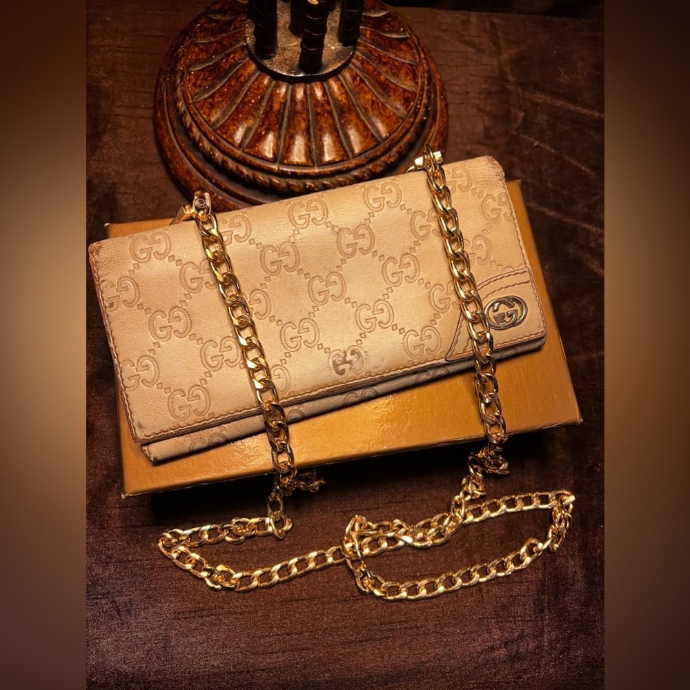 GUCCI Authentic, Clutch, Bifold Wallet, Crossbody.